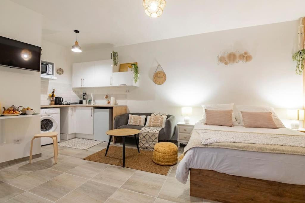 Studio « Le Boheme Chic » Nimes Exterior photo